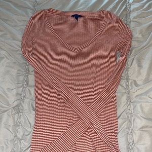 Aero small v neck long sleeve